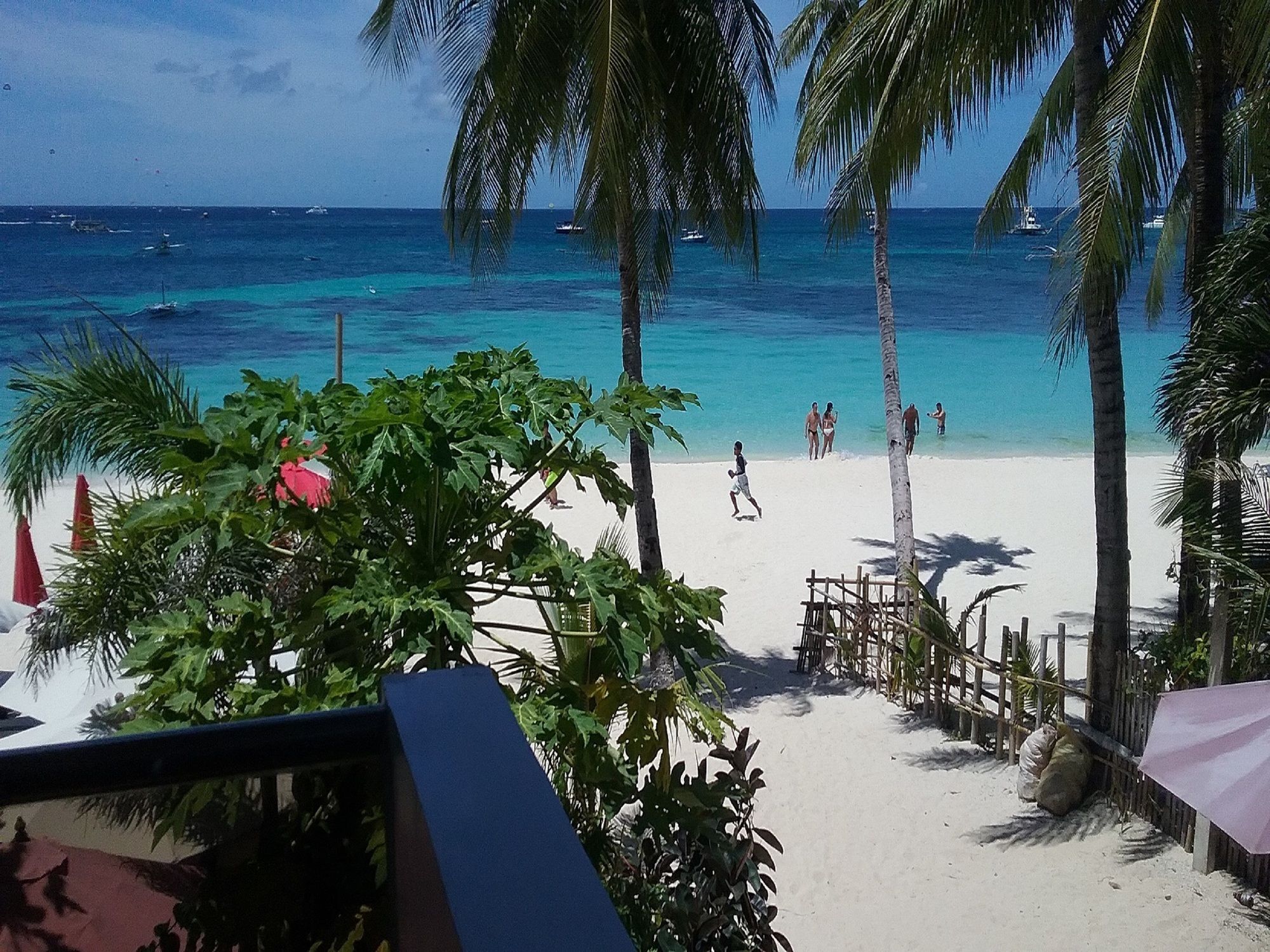 Kaiyana Boracay Beach Resort Manoc-Manoc エクステリア 写真